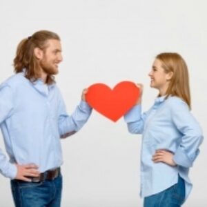 چگونه می‌توانیم نشانه‌های عشق واقعی را شناسایی کنیم