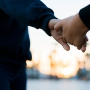راهکارهای بهبود ارتباط در روابط عاطفی