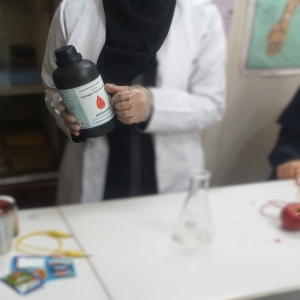 نمونه سوال آزمایشگاه با پاسخ تشریحی ویژه ی پایه ی هشتم