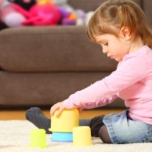 پاورپوینت درمورد بازی وسازوکارهای های دفاعی کودکان