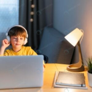 عکس باکیفیت از کلاس غیرحضوری