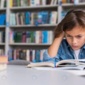 استوک دانش آموز در کلاس