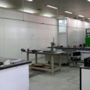 آزمایشگاه جامد پیشرفته
