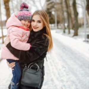 استوک مادر جوان با دخترش