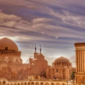 معماری کویری  (  مطالعه موردی استان یزد ) اولین پایگاه معماری با خشت خام  (گروه گردشگری و جغرافیا و معماری)