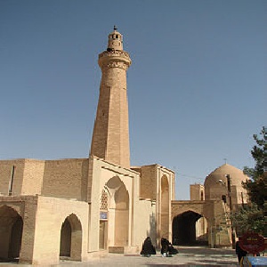 دانلود پاورپوینت آماده : بررسی مسجد جامع نایین به همراه آثار تاریخی شهر نایین (رشته معماری)
